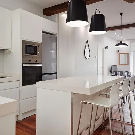 The Collection - Marina 12 *